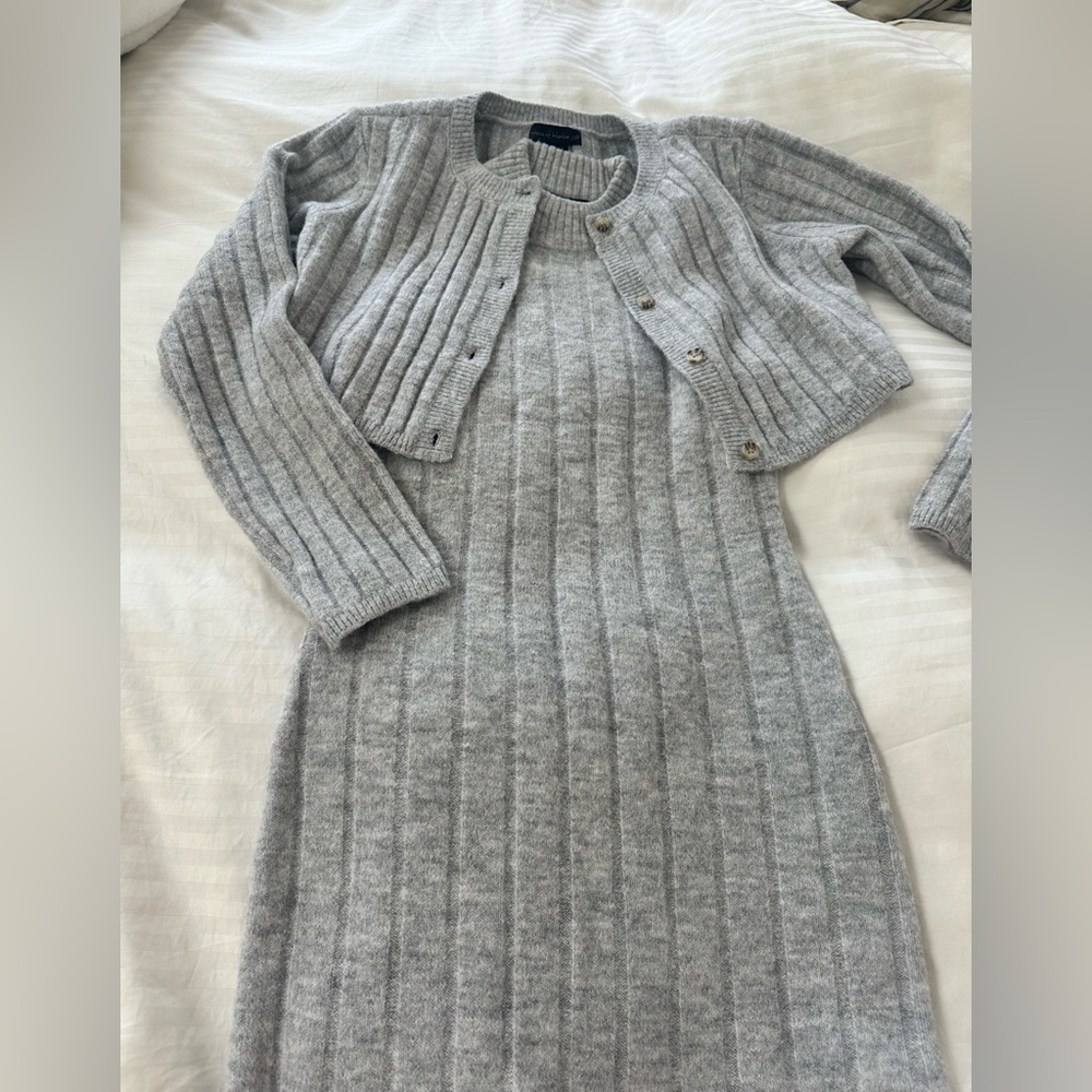 House of Harlow Gray Ribbed Knit Dress and Cardigan Set - Picture 2 of 5